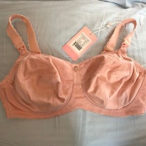 NWT Cake Maternity Nursing Bra